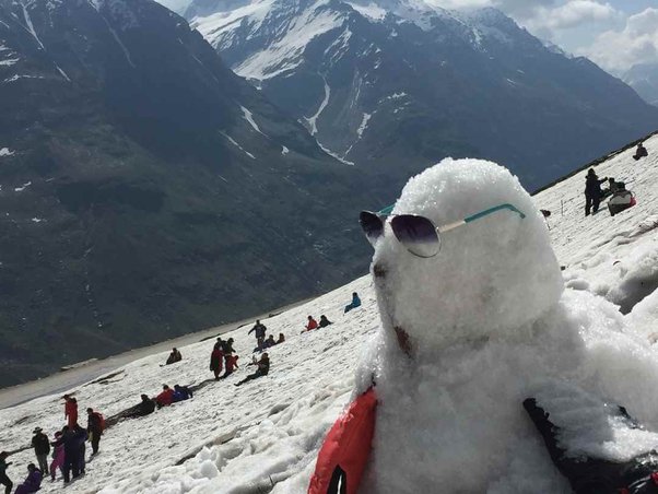 Uncover the hidden stories of Rohtang Pass