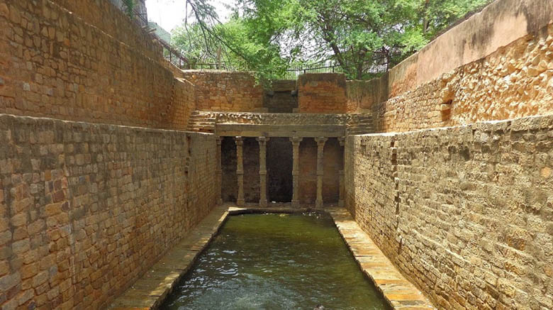 Gandhak Ki Baoli