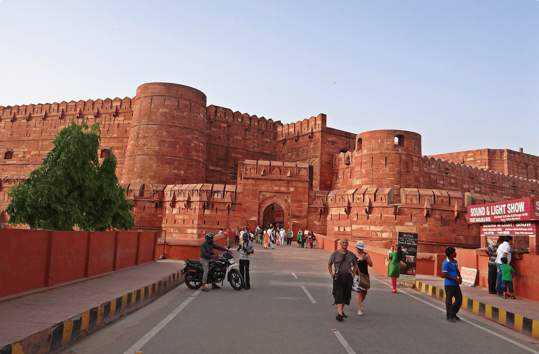 Delhi to Agra Tour Packages