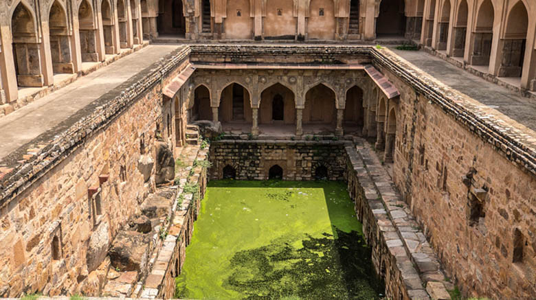 Rajon Ki Baoli