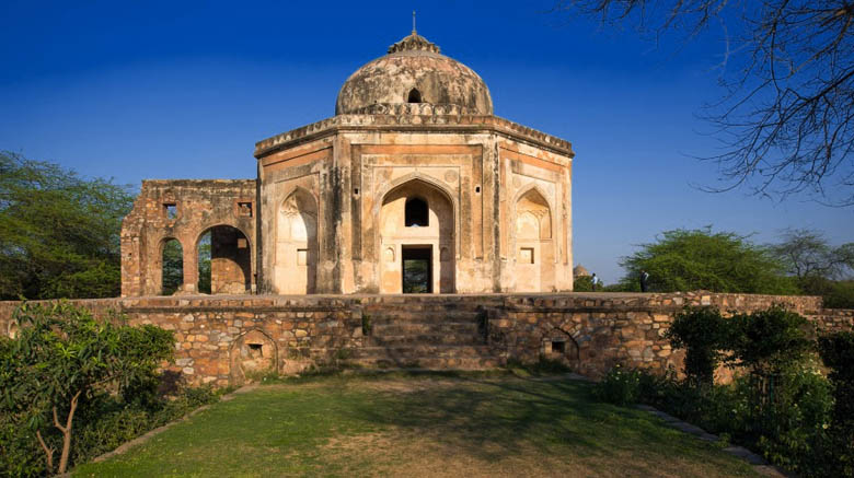 Tomb Of Mohd Quli Khan