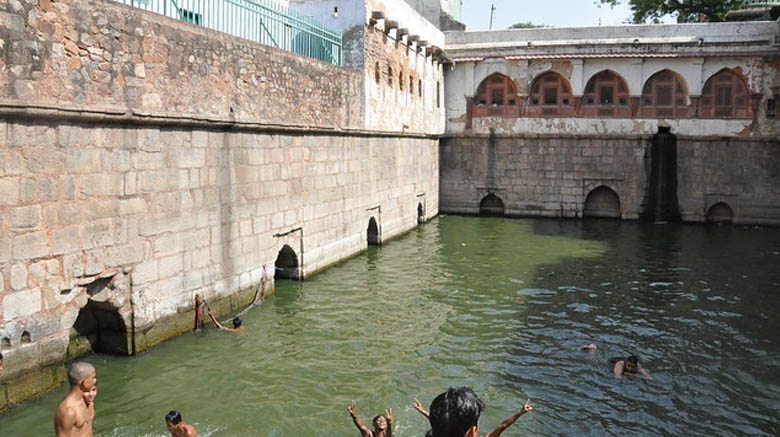 Hazrat Nizamuddin Ki Baoli